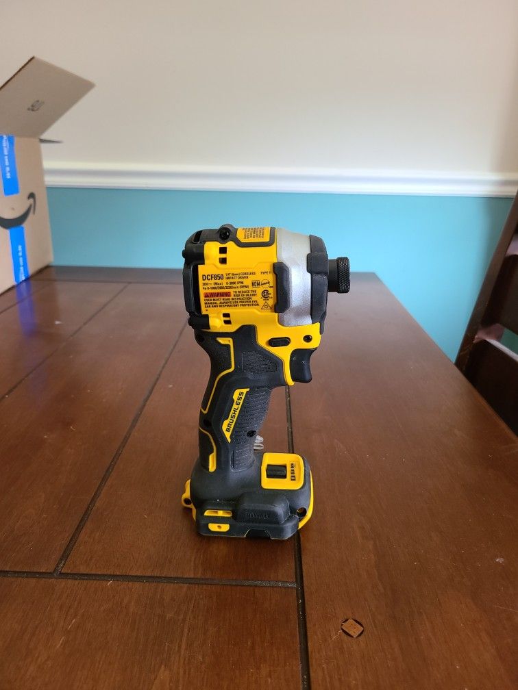 Dewalt Impact Driver Kit