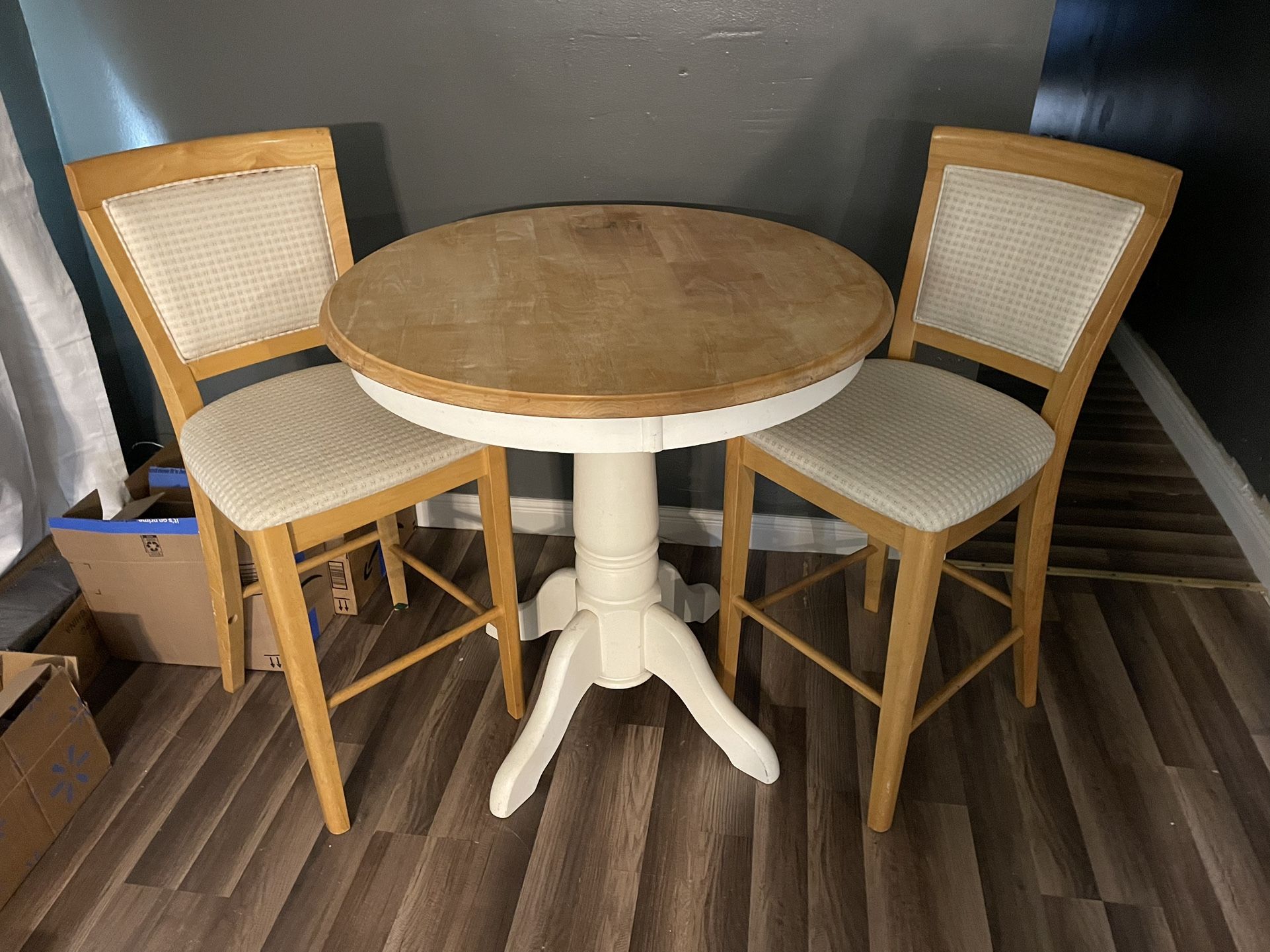 East West End Dining Room Bar Height Table w/Two Chairs