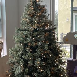 7.5ft Faux Christmas Tree