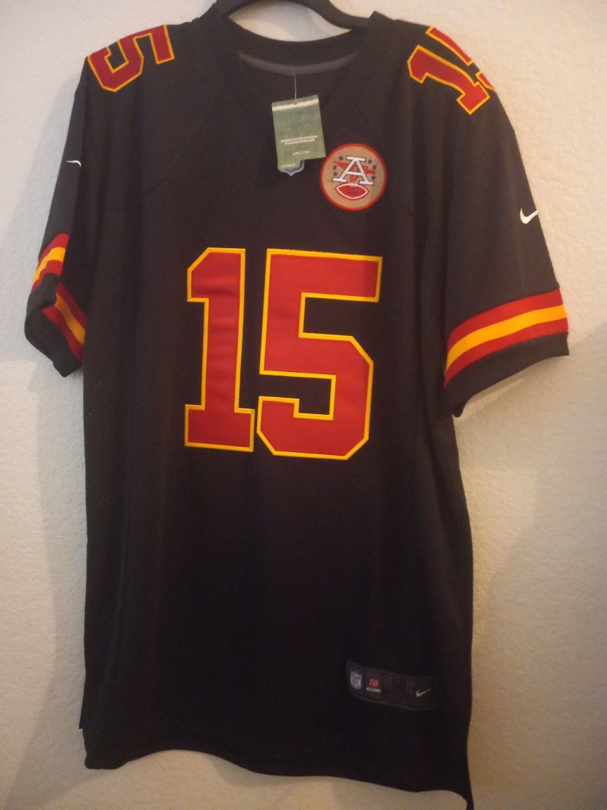 Authentic Black & Gold Patrick Mahomes KC Chiefs Jersey for Sale in  Charlotte, NC - OfferUp