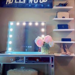 Hollywood glam mirror with vanity table