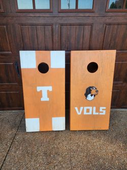 *** TENNESSEE VOLUNTEERS CORN HOLE BOARDS ***