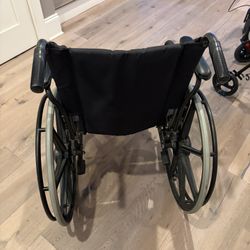 Collapsable Wheelchair 