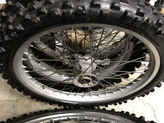 Suzuki rm250 wheels front and rear 1997