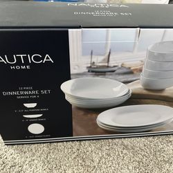 Nautica Dinnerware Set 12-piece Brand New In Box