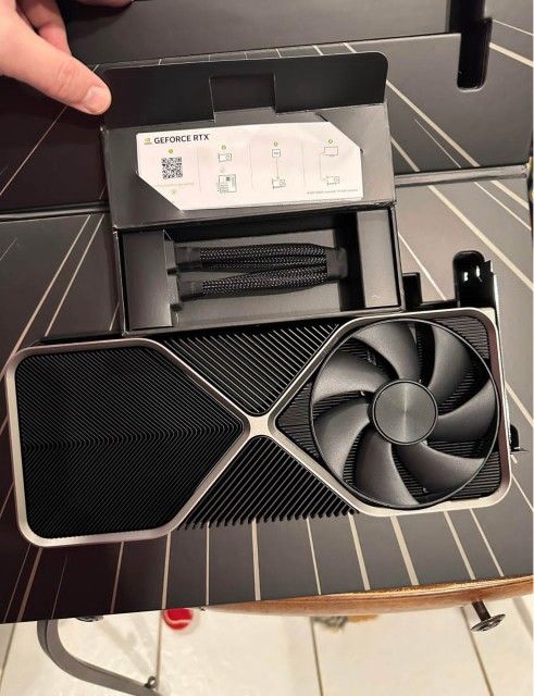 NVIDIA GeForce RTX 4090 FE Founders Edition 24GB Graphics Card