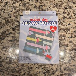 Weiner dog jigsaw puzzle 25 piece