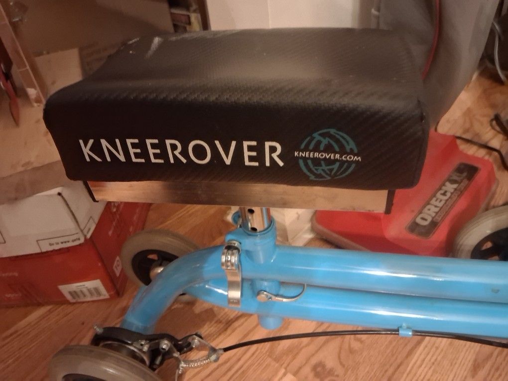 Knee Rover Scooter