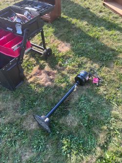 Yard sale 2322 Mount Vernon Ave Youngstown Ohio 44502