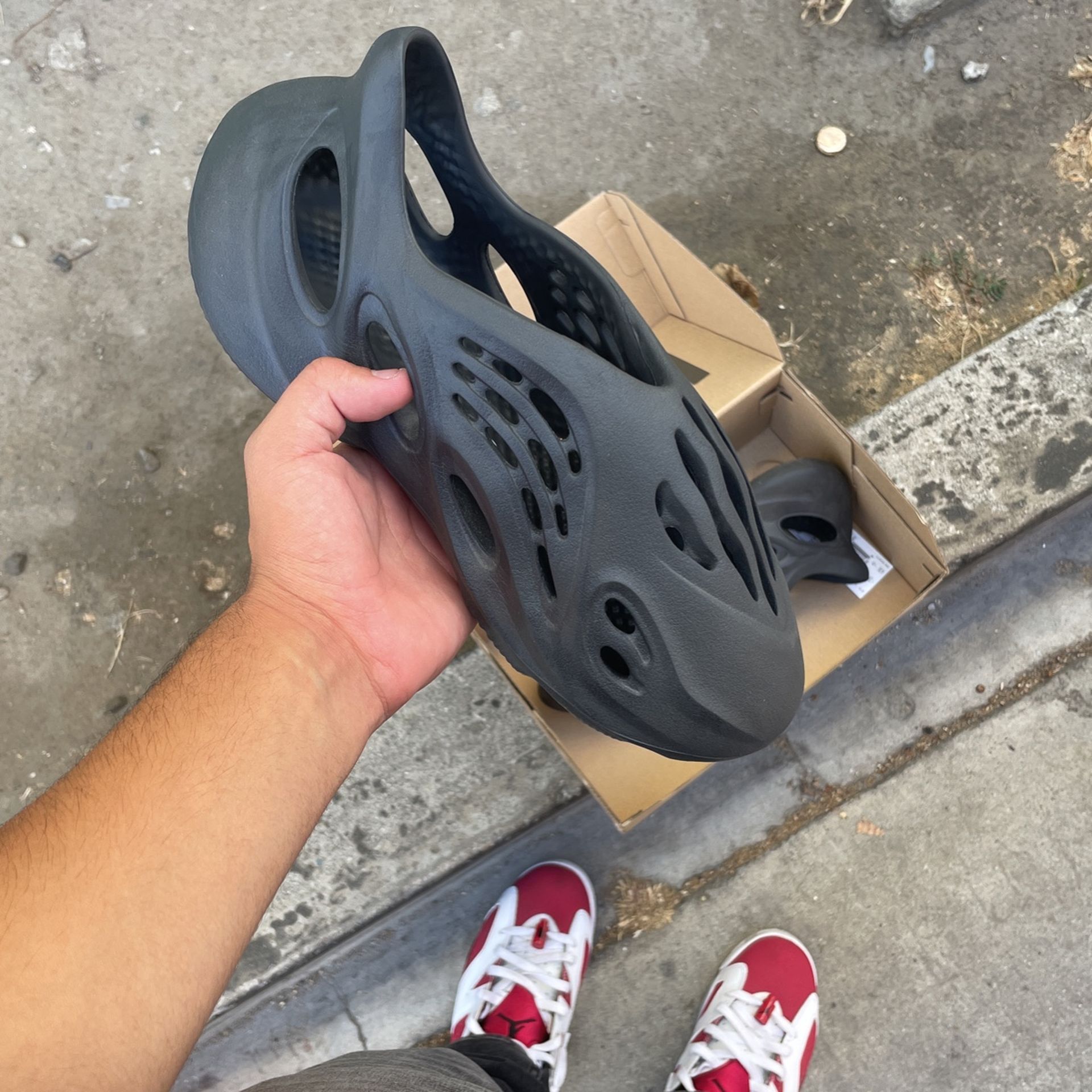 Take A Look About Foam Runner Size 9