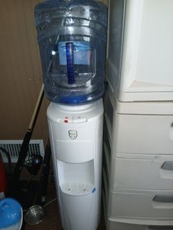  Glacier Bay Water Cooler/Heater.  