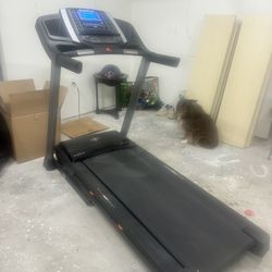 Nordic Track Treadmill For Sale
