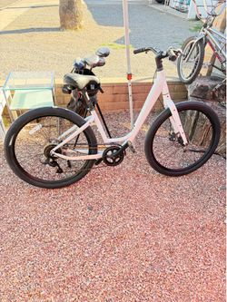 Giant Momentum bike, 26” wheels,  lightweight