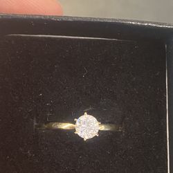 14 Gold Diamond Ring, Send Offers!