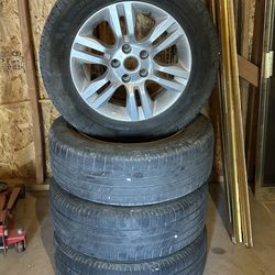 Tires with rims
