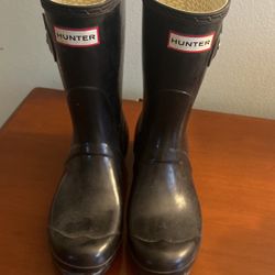 Hunter Gloss Short Rain Boots