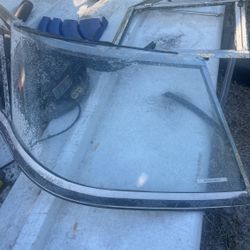 2022 Scout 210 Dorado Passenger Glass 