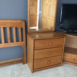 Bedroom set for a boy Solid wood very clean