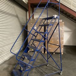 Warehouse Ladder