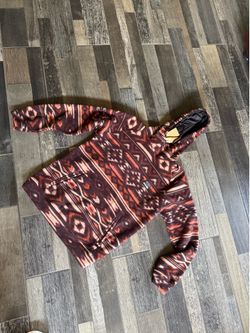 Men’s sweater