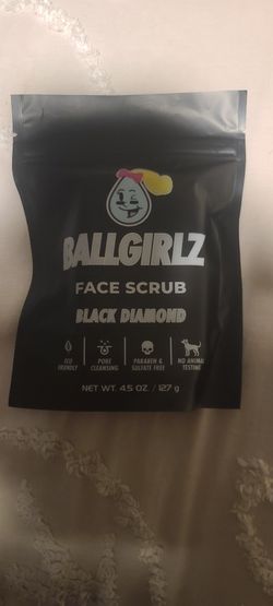 BALLGIRLZ  Black Diamond Face Scrub