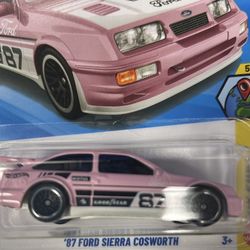 Hot Wheels 87 Ford Sierra Cosworth
