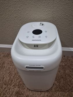 Homvana Cool Mist Humidifier with Aroma Diffuser and LED Light.