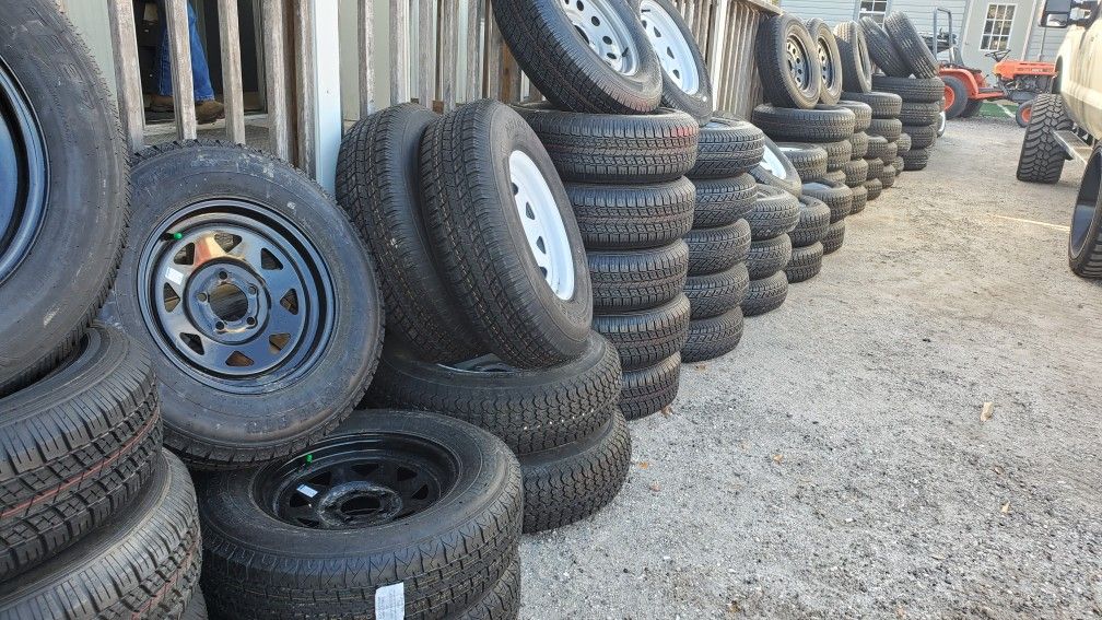 Brand new trailer tires with rim's