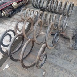 Used Set Of Front And Rear Springs Chevelle El Camino Monte Carlo Skylark Gto Cutlass 