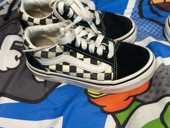 Boy shoes
