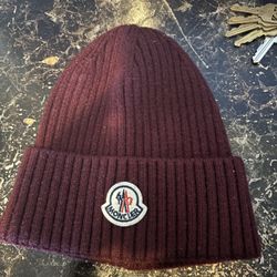 Moncler Beanies Size M