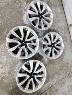 Tesla model 3 Rims 19'