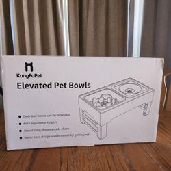 Elevated Pet Bowls