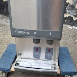 FOLLETT TOUCHLESS 425LB NUGGET ICE MAKER W/WATER DISPENSER
