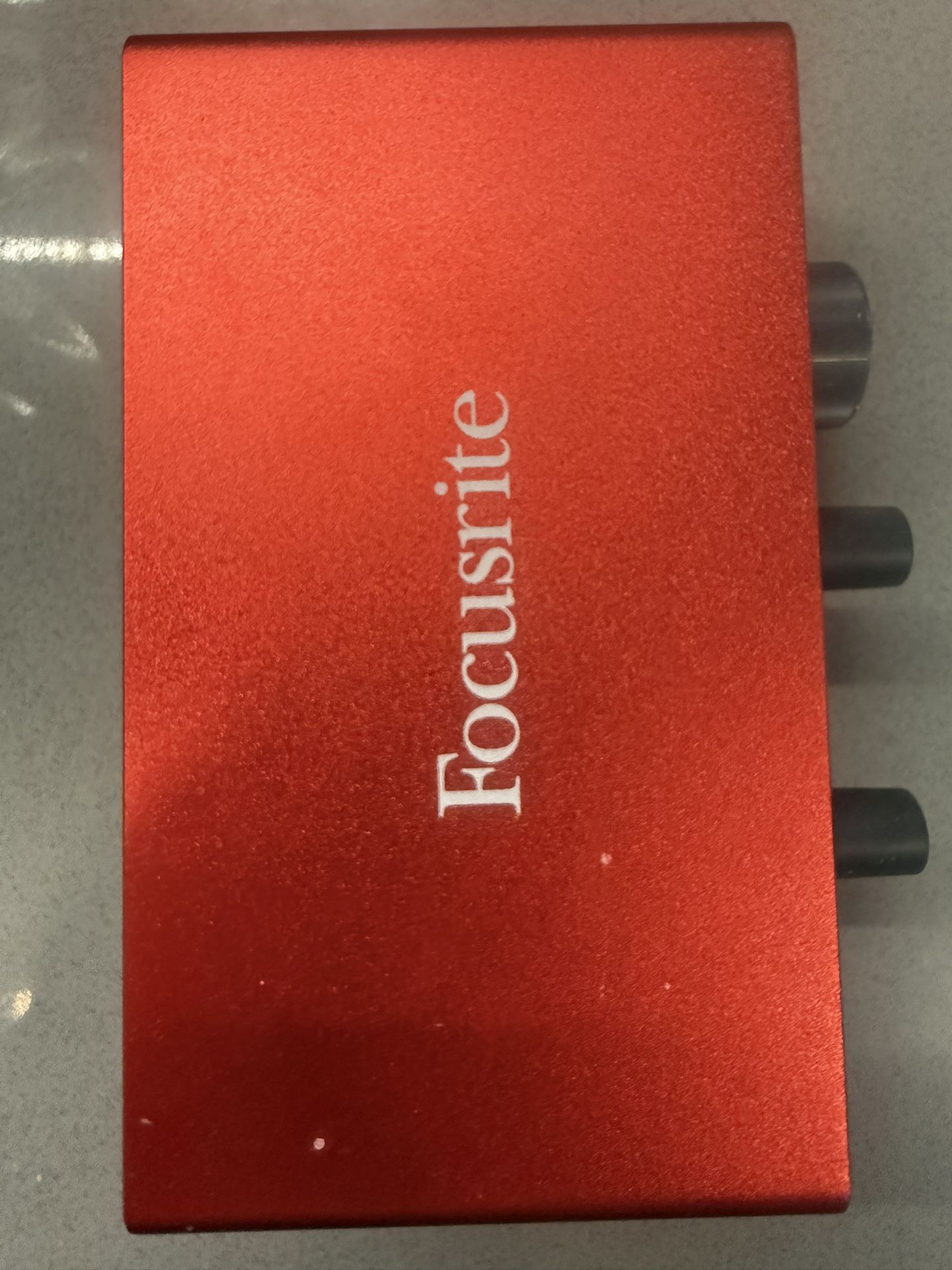 Focusrite Scarlett Solo USB Audio Interface – Works Great