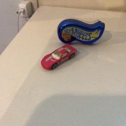 HOT WHEELS BARBI CORVETTE $8.00