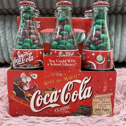 EXTREMELY RARE - Coca Cola Christmas 2001 Bottles With M&M’s