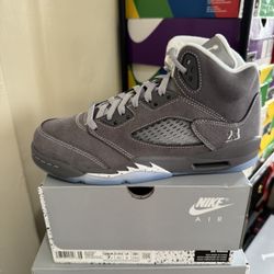 Jordan 5 Wolf Grey GS Size 7Y