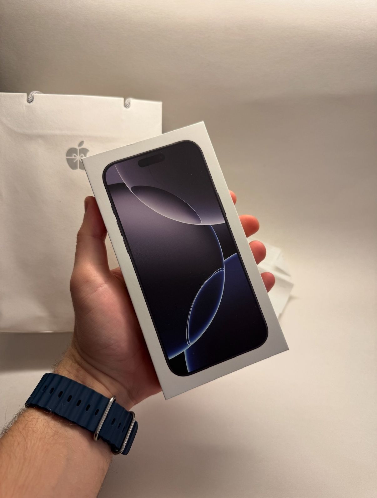 New Sealed - iPhone 16 Pro Max 1TB - Unlocked
