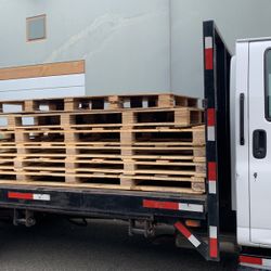 Free Pallets Pick It Up Today