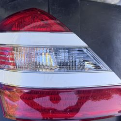2007-2009 Mercedes Benz OEM Taillights Perfect Condition