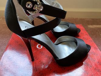 Guess Black Satin heels 7.5 Like New