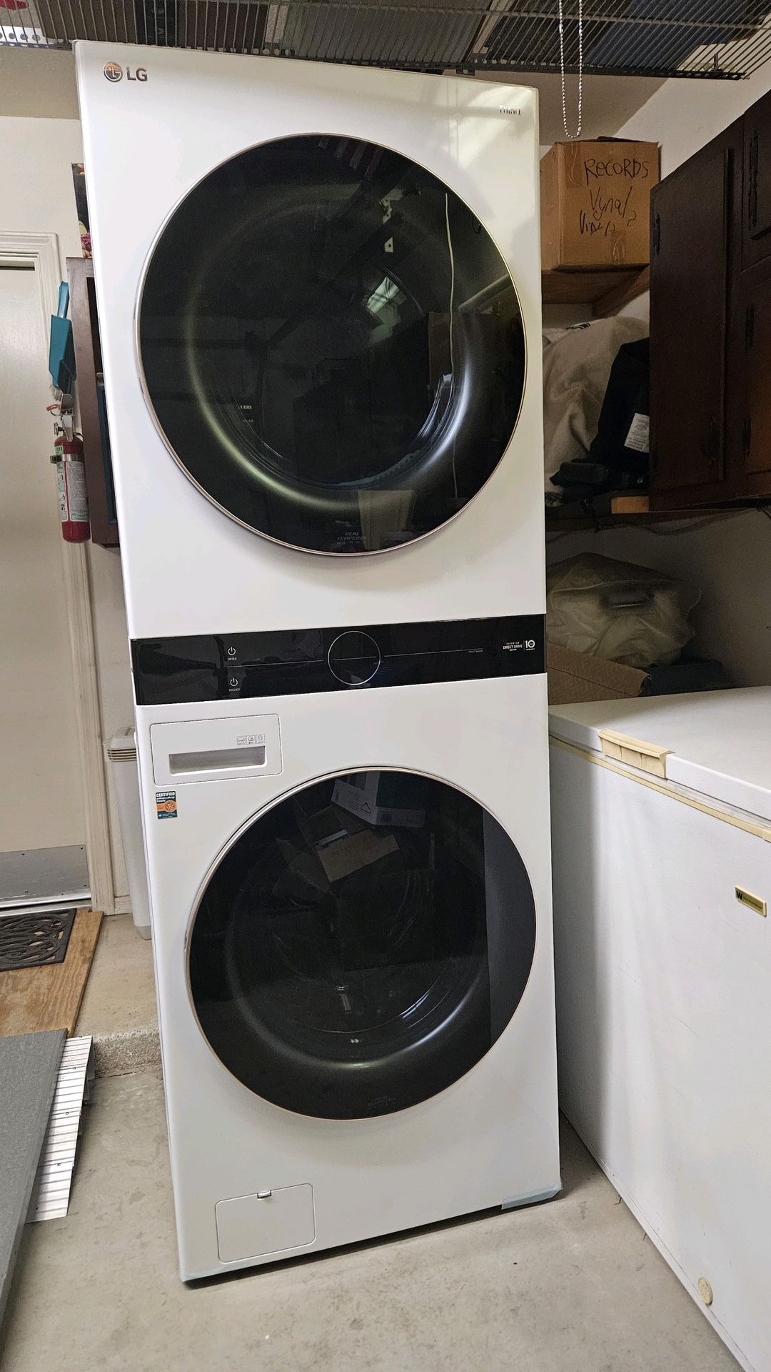 Washer/Dryer Stackable Electric 