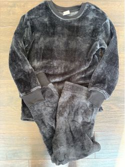 Boys size 10/12 jogger pjs set $2