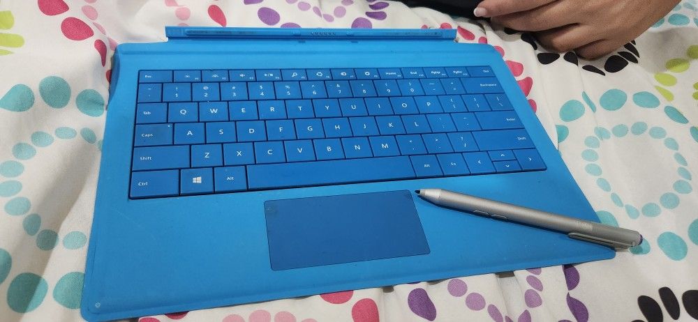 Surface Pro Keyboard And pen