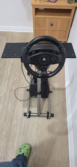 Ps3/ps4 Thrustmaster Wheel/ Pedals and Stand