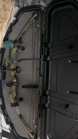 Bear whitetail 2 archery compound bow with accessories