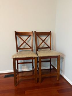 Bar stool
