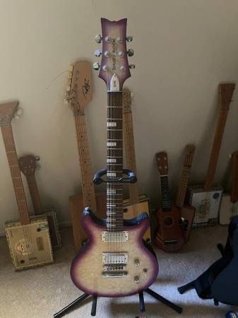 Daisy Rock Gibson Style Guitar
