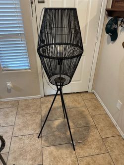 Wicker floor lamp